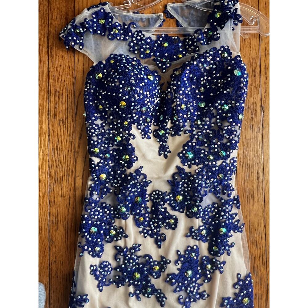 Angela & Alison Dress Womens 4 Blue Beaded Mesh Gown Open Back Formal - Picture 3 of 6